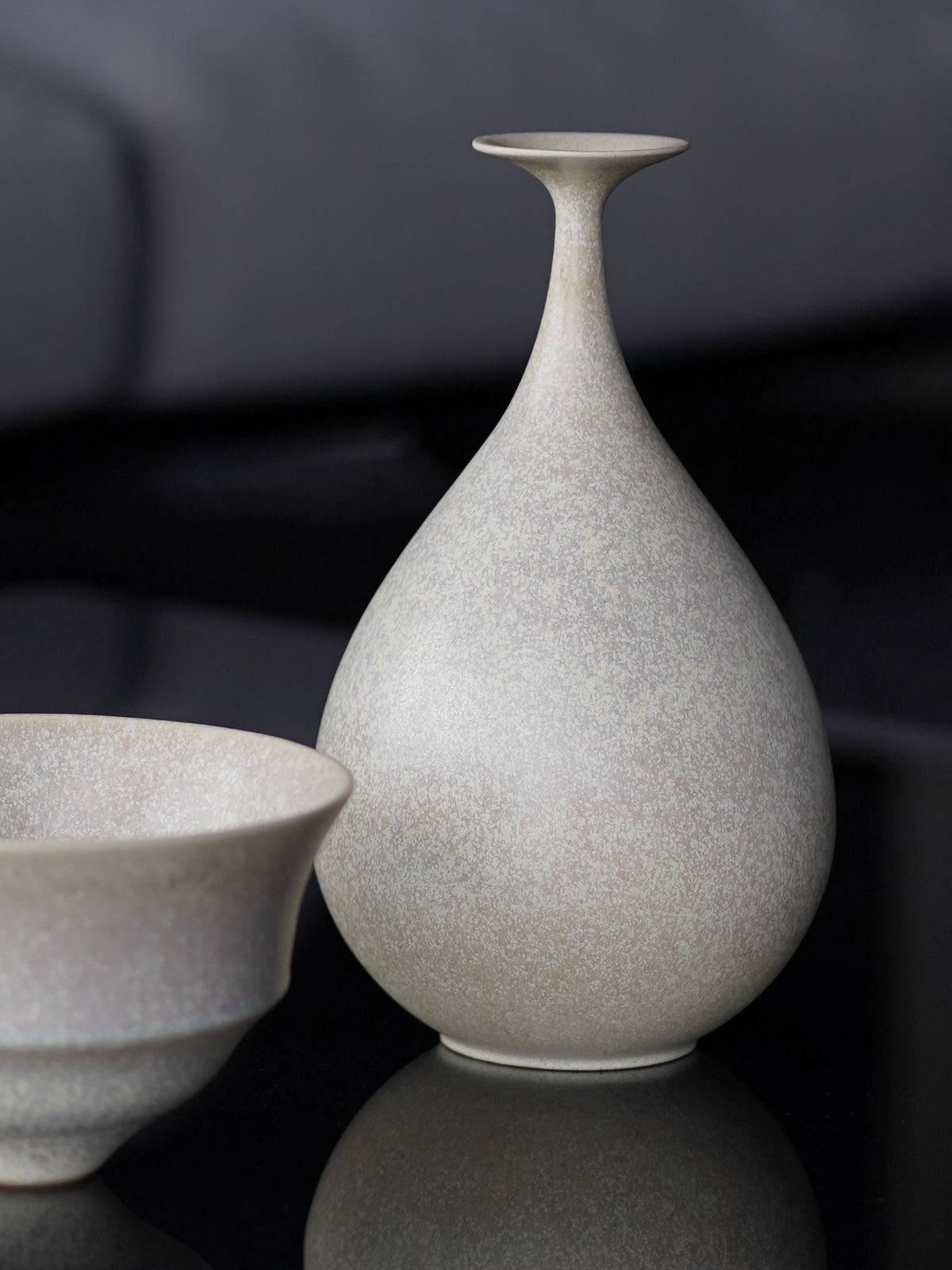 005 S Vase — Sand