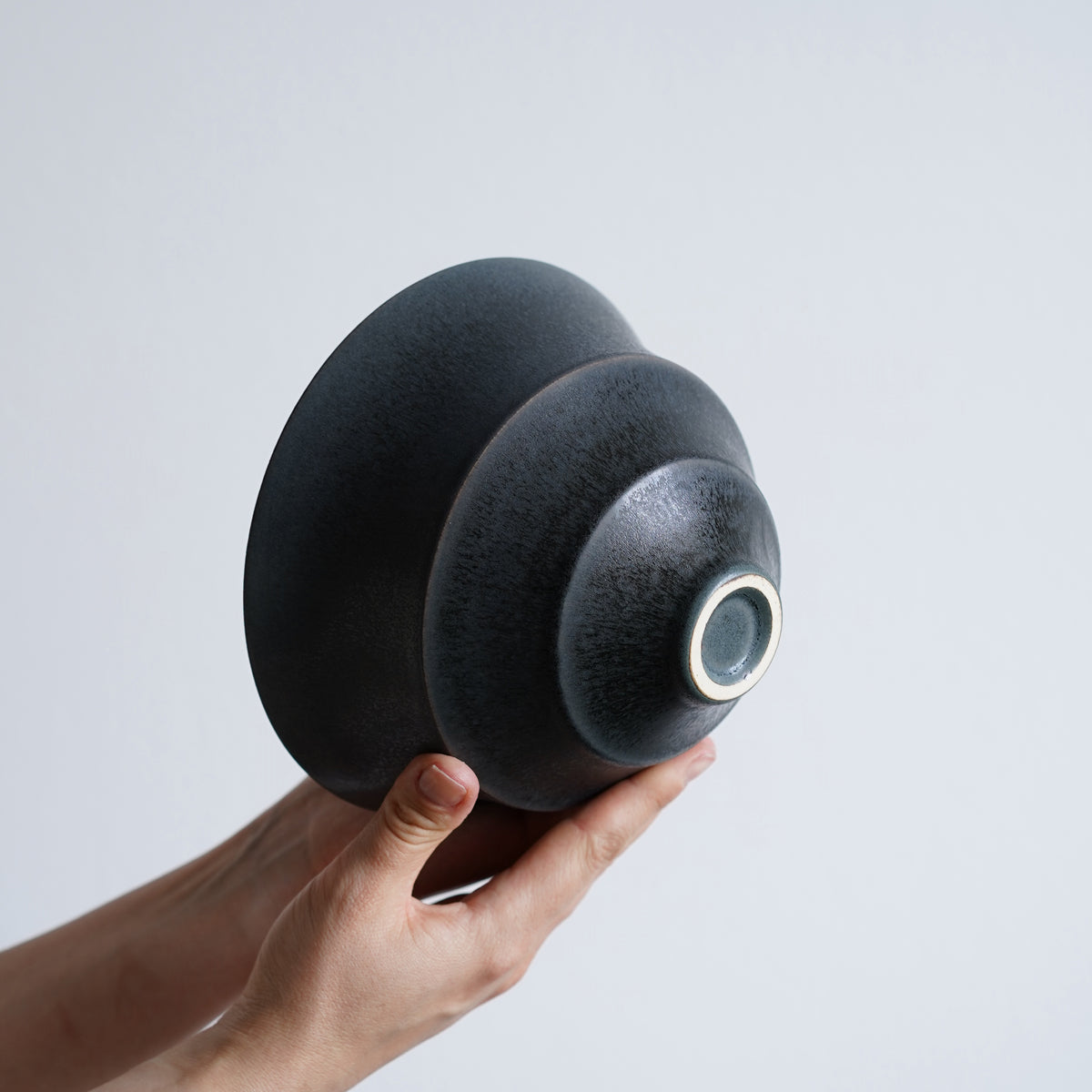 008 S — Charcoal