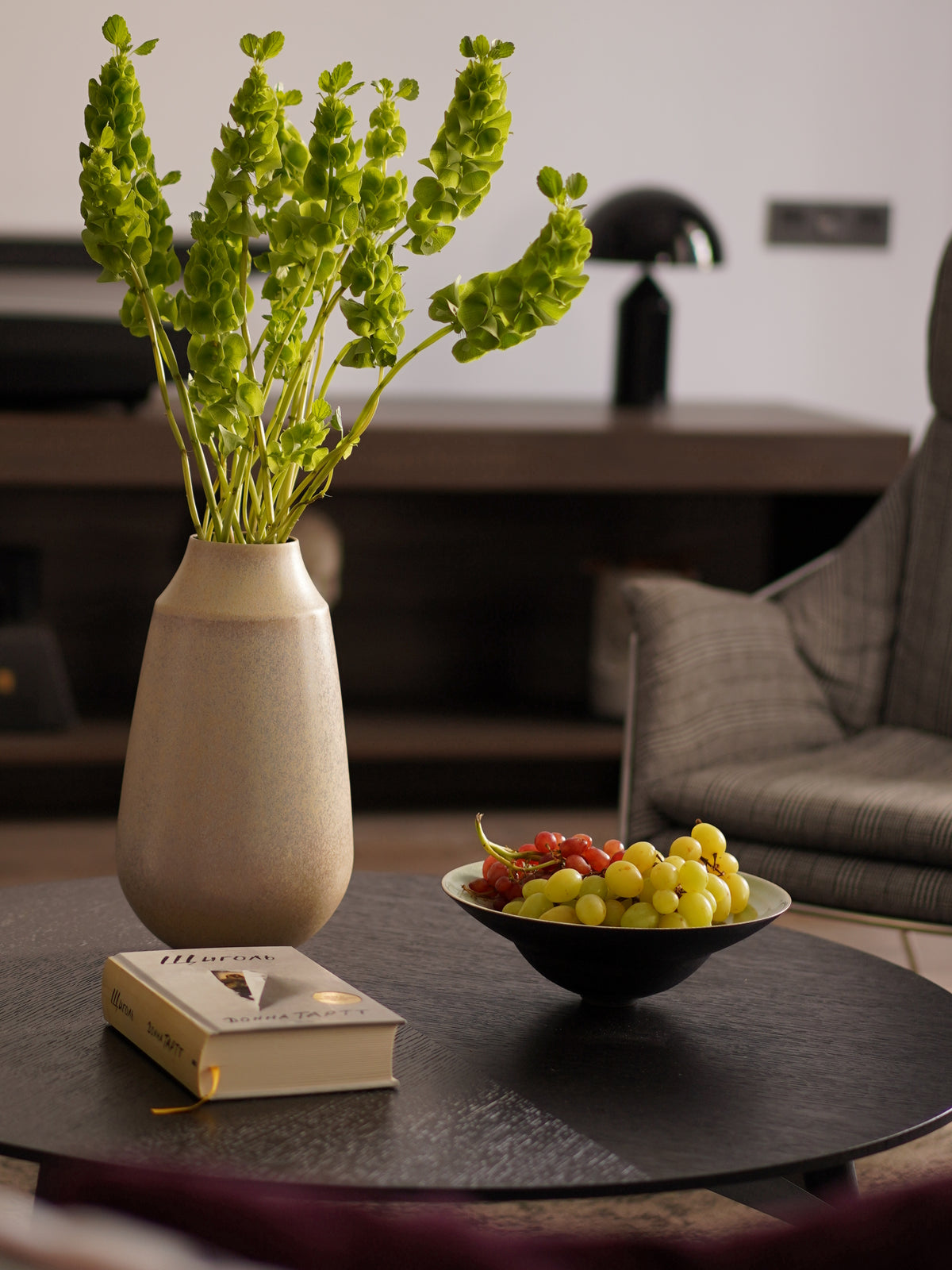 004 S Vase — Sand