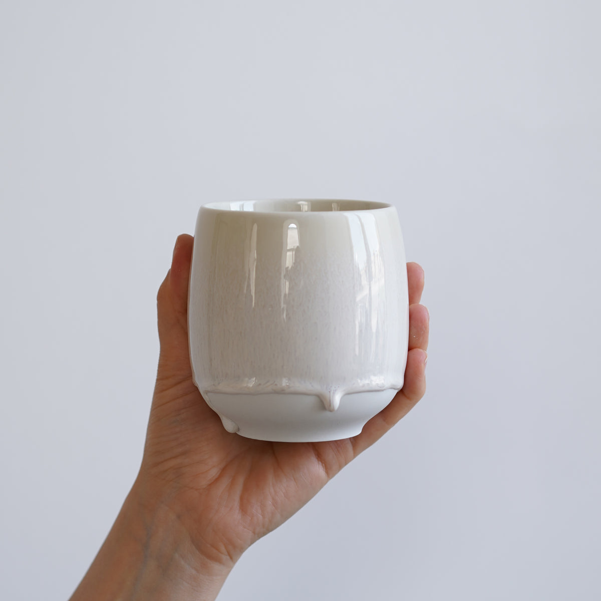 Cup 003 Pearl White.