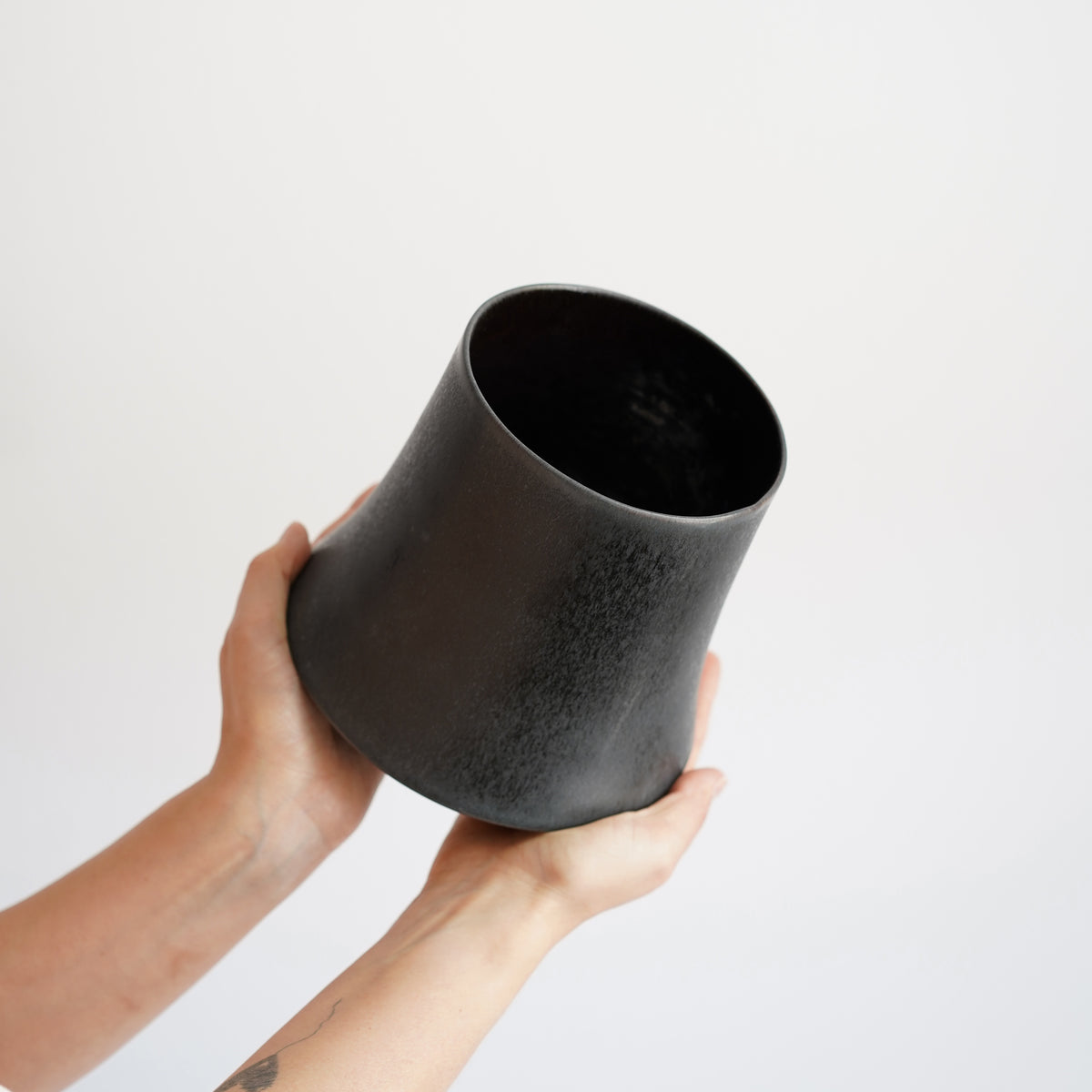 001 Vase — Charcoal