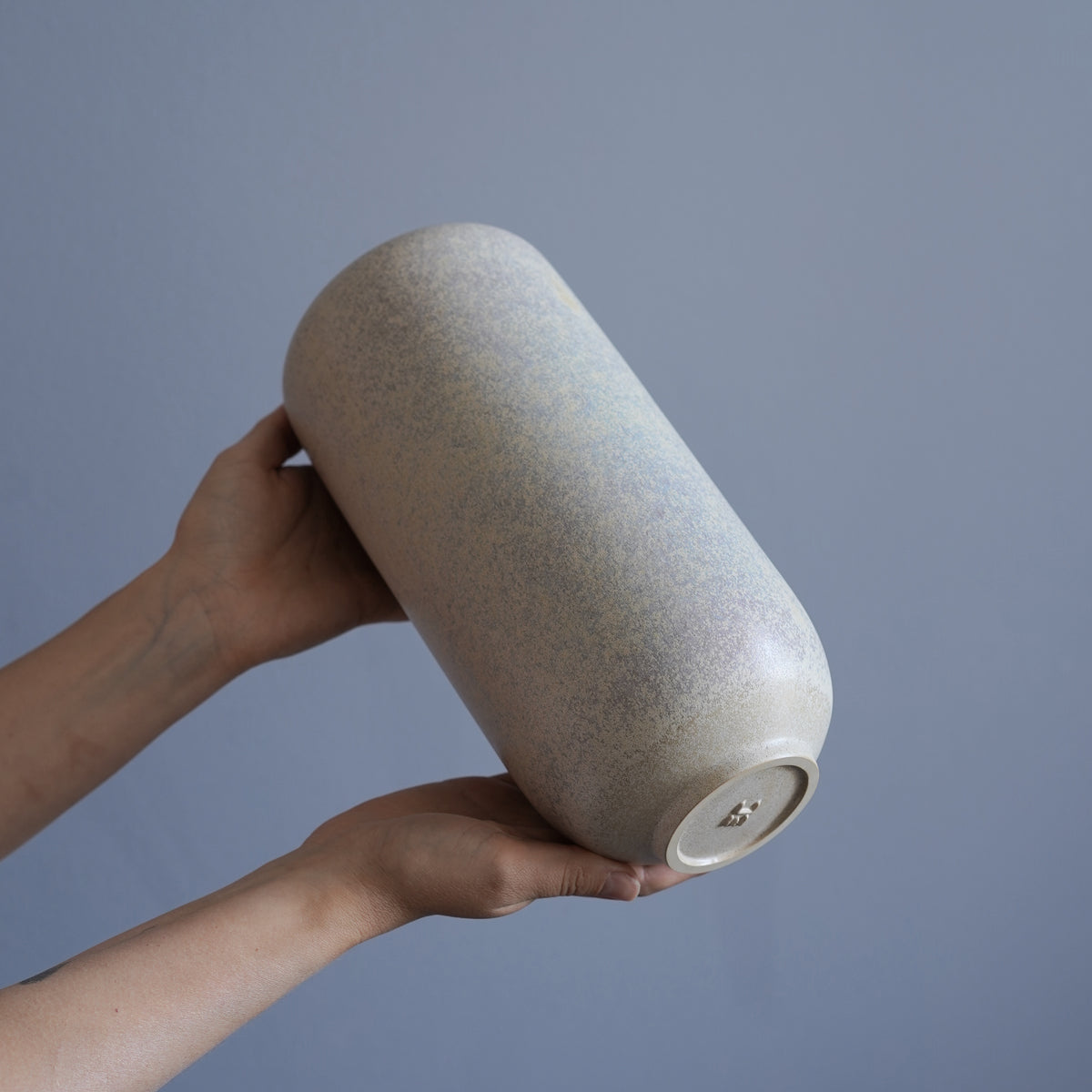 006 Vase — Sand
