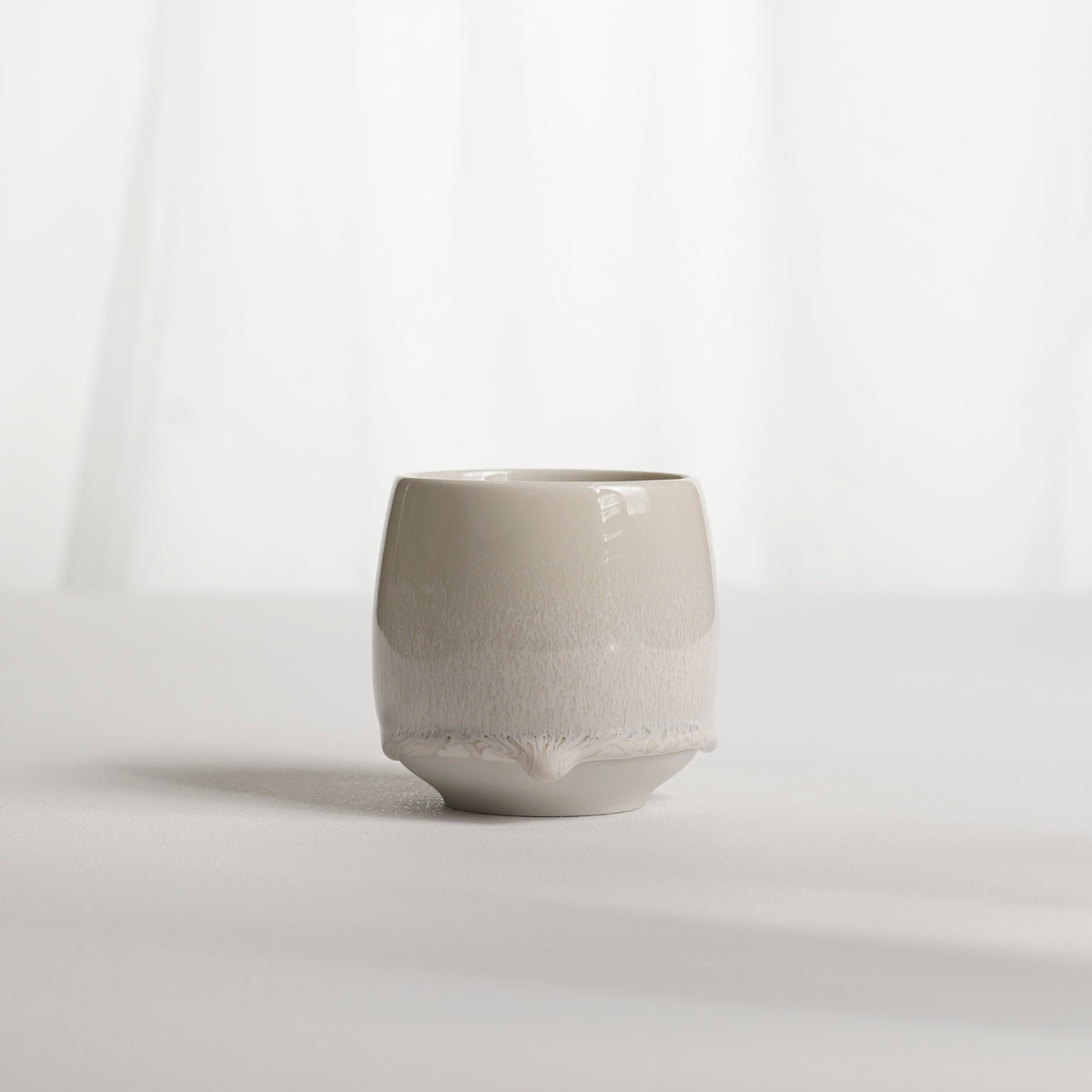 Cup 003 Pearl White.
